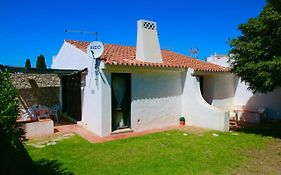Villa Jacaranda - 550M From The Beach - Free Wifi - By Bedzy